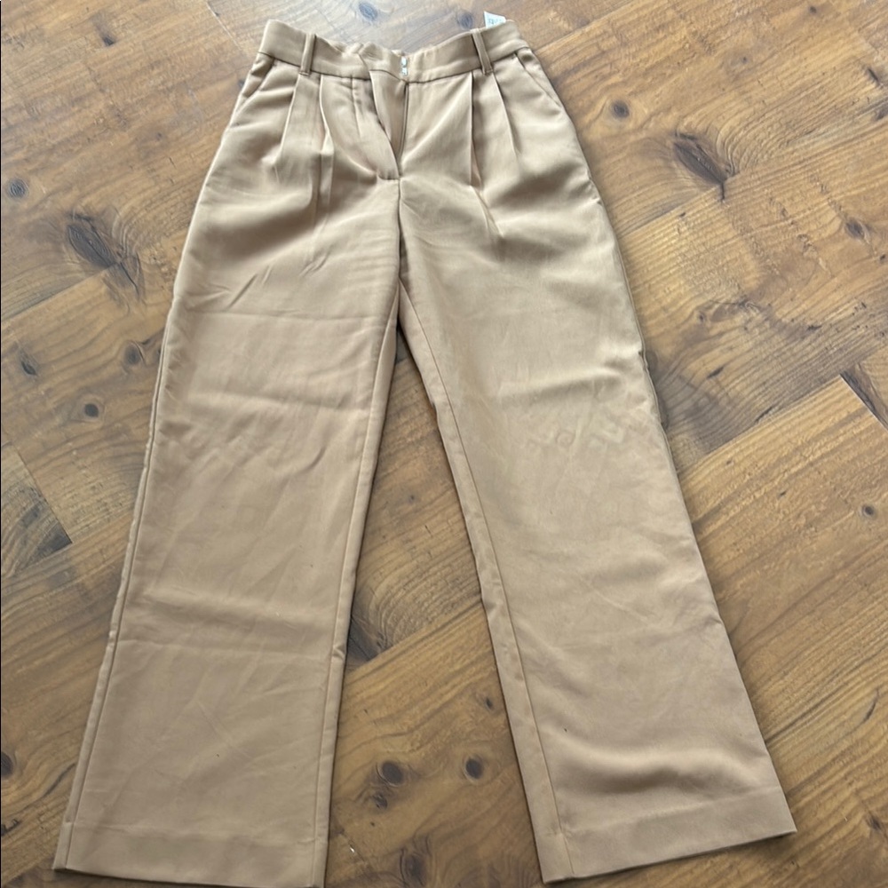 Abercrombie & Fitch Tan Wide Leg Trousers with High Waist and Pleats